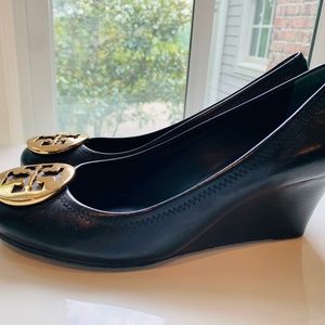 Tory Burch Chelsea Wedge